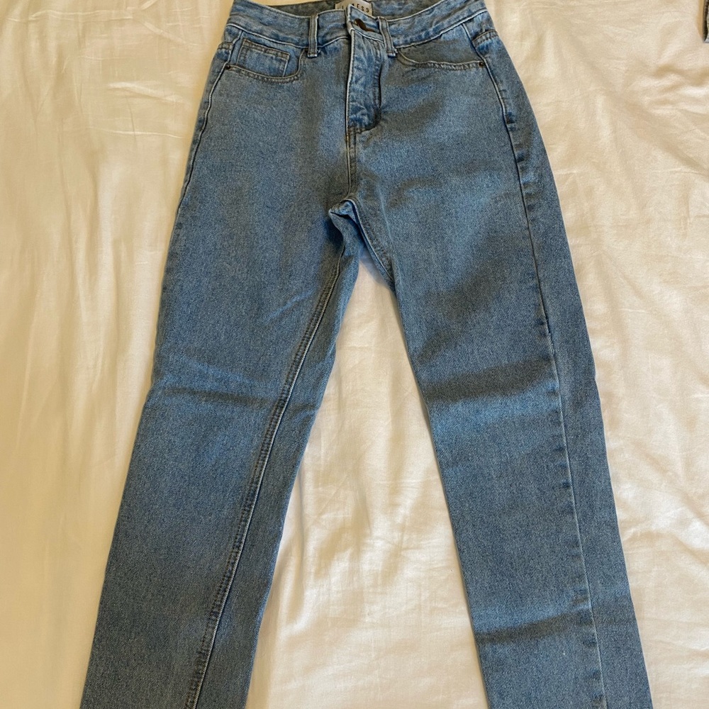 Princess Polly High-Rise Straight Leg Jeans - Light Blue